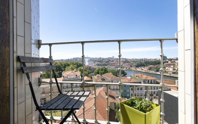 LV Premier Clerigos RE1