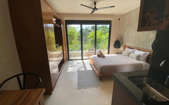 Zen Superior Studio