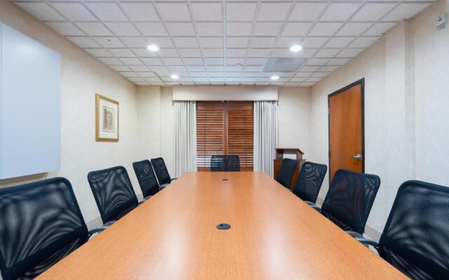 Best Western Inn & Suites San Mateo - San Francisco Airport