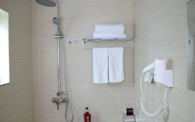 Dali Ancient Town Liubai Coffee Hostel