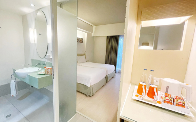 HARRIS Hotel & Residence Sunset Road Bali – Guest Rooms – Bali