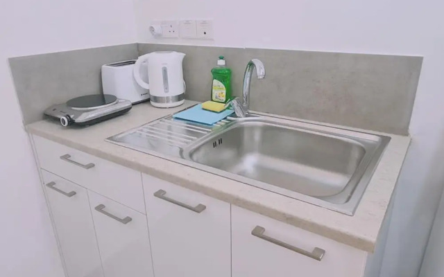 100 AN - Napa Living 18