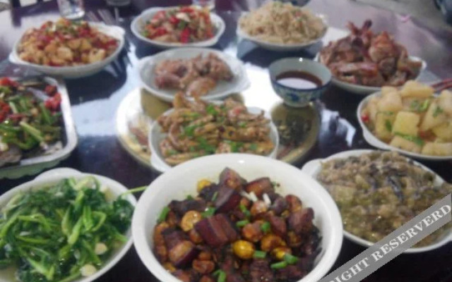 Menghuilaojia Inn