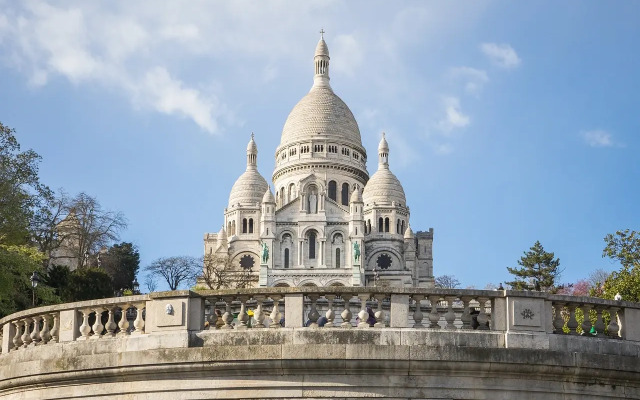 Hotel Le National Clichy Paris