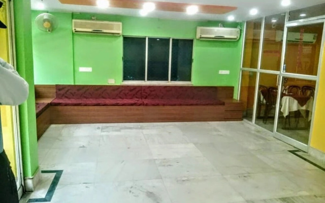 Janata Hotel & Restaurant