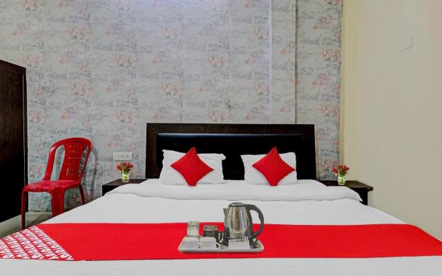 OYO Flagship 70026 Rajvanshi guest house