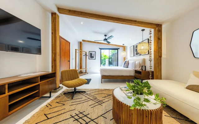Wanderust Suites