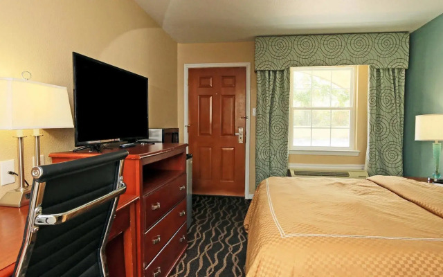 Econo Lodge Austin South