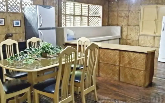 V House
