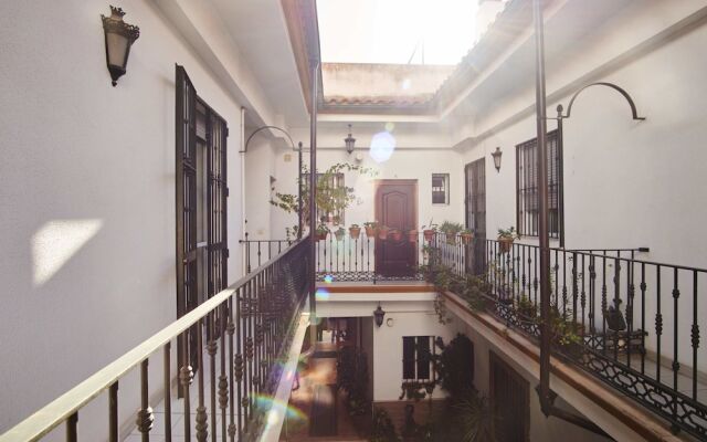 Duplex Escoberos Courtyard