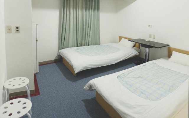 Yui Kaikan – Guest Rooms – Yokohama