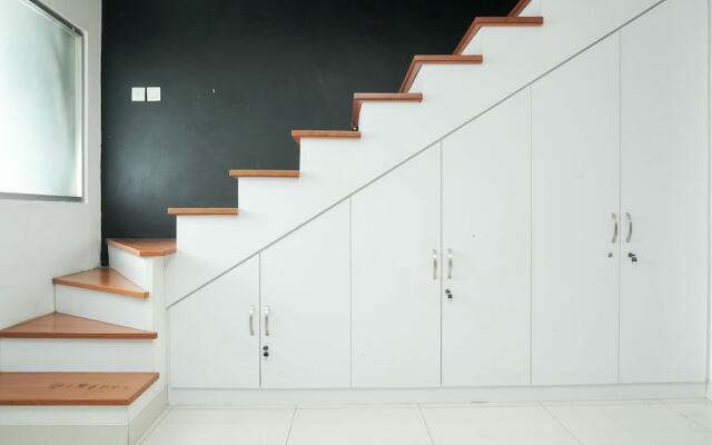 Relax 1BR Apartment at Menteng Square