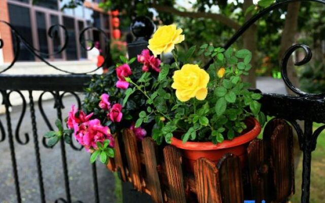 Zhang's Garden Hostel