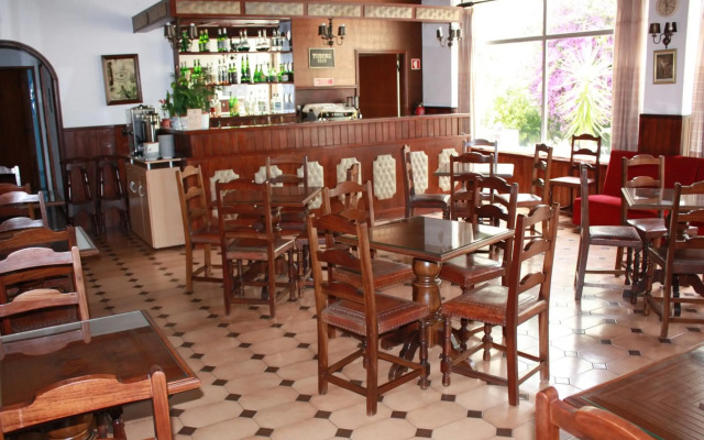 Hotel Dona Leonor