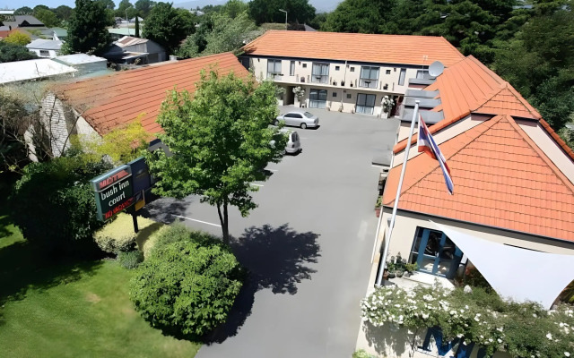 Bush Inn Court Motel
