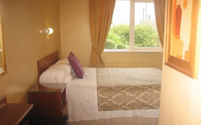 Ashleigh House