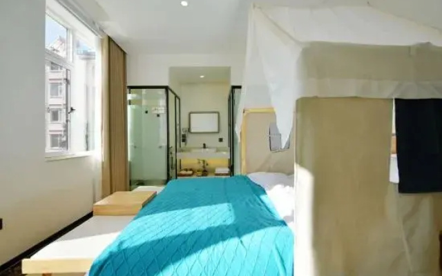 Lijiang Xiangyu Yuanjun Shiguang Homestay (Gucheng Branch)