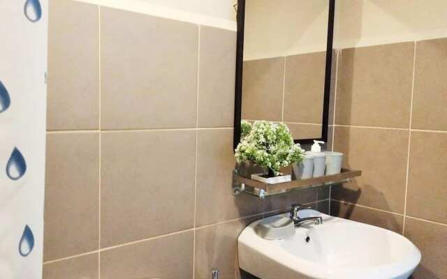 Les Luxe Rooms - Symphony Tower 2