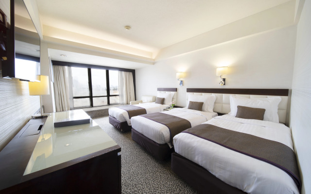 Regal Oriental Hotel