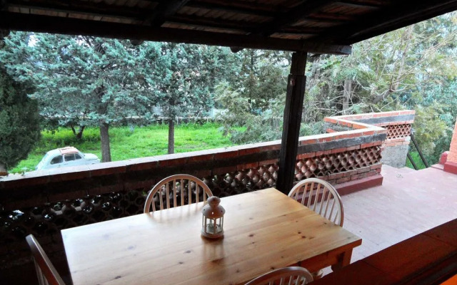 Villa Bonaccorso Casale-splendida Villa Immersa Nella Natura ai Piedi Dell Etna