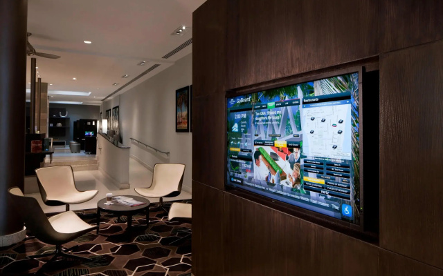 Courtyard by Marriott Miami Beach-South Beach