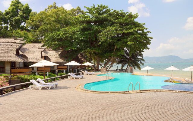 Sunset Park Resort and Spa