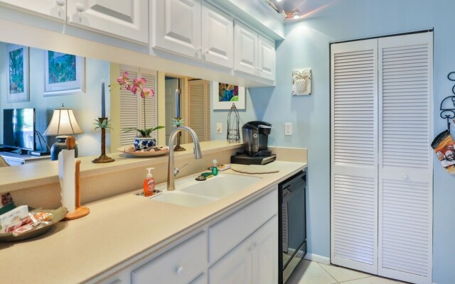 The Lakeside Beach 2 Bedroom Home