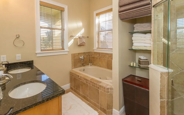 Reunion Disney Villa