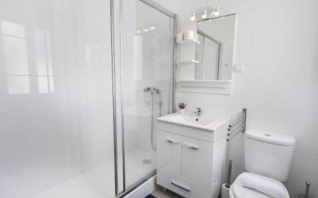 Lovelystay - Bonsai Light And Comfort Flat
