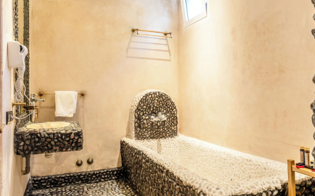 Chateau Eden El Rouh