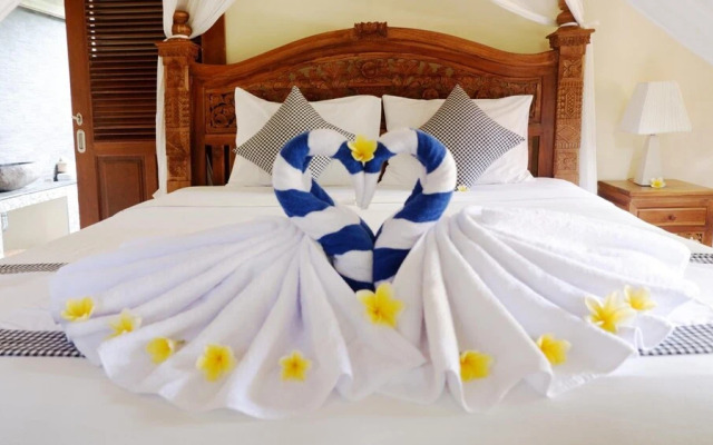 The Alus Cottages