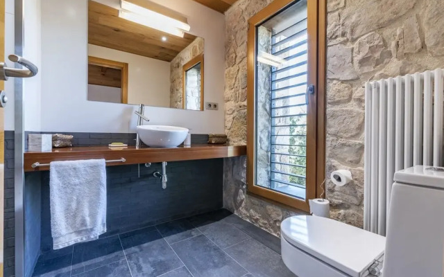 Mas Vidal Santes Creus