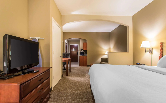 Quality Suites New Iberia