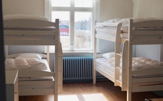 Orsastuguthyrning-Kyrkbyn