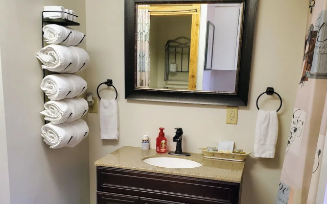 Heartland Country Resort & Lodge