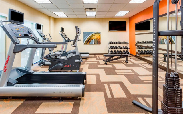 Courtyard by Marriott Chicago Schaumburg/Woodfield Mall