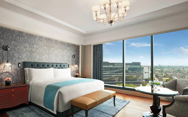 The Ritz-Carlton, Pune