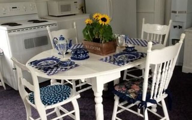 Auberge Nathalie Ora Guesthouse