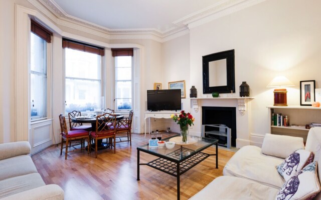 The Cromwell Road Residence - OEF