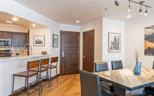 Centrum 304 by Exceptional Stays