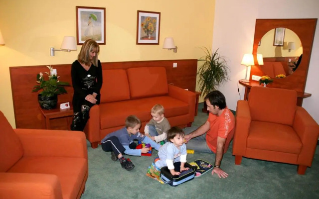 Hunguest Hotel Repce