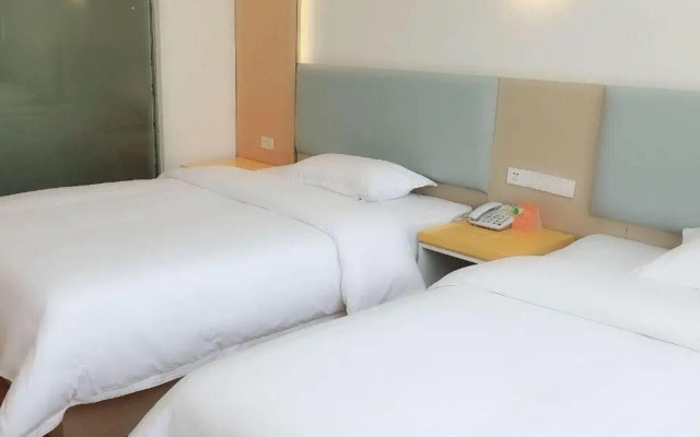 7Days Inn Rongjiang Binjiang Avenue Branch