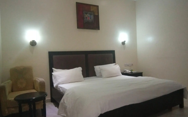 Allen Suites