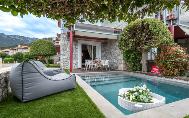 Tyros Boutique Houses