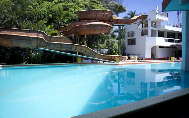 Hotel Playa Azul