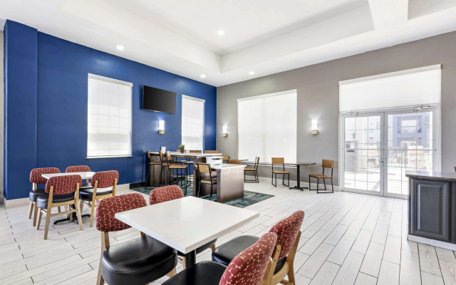 Best Western Lubbock West Inn & Suites