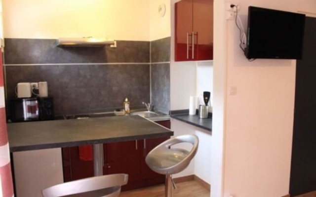Studios near Basel Airport - RM 118