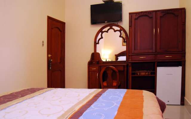 Hotel Perla Verde