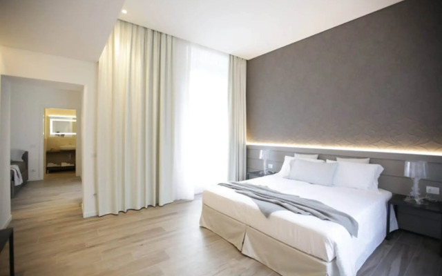 Villa Liberty - Lake Como Rooms & SPA