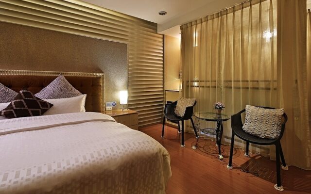 Prague Spring Boutique Motel